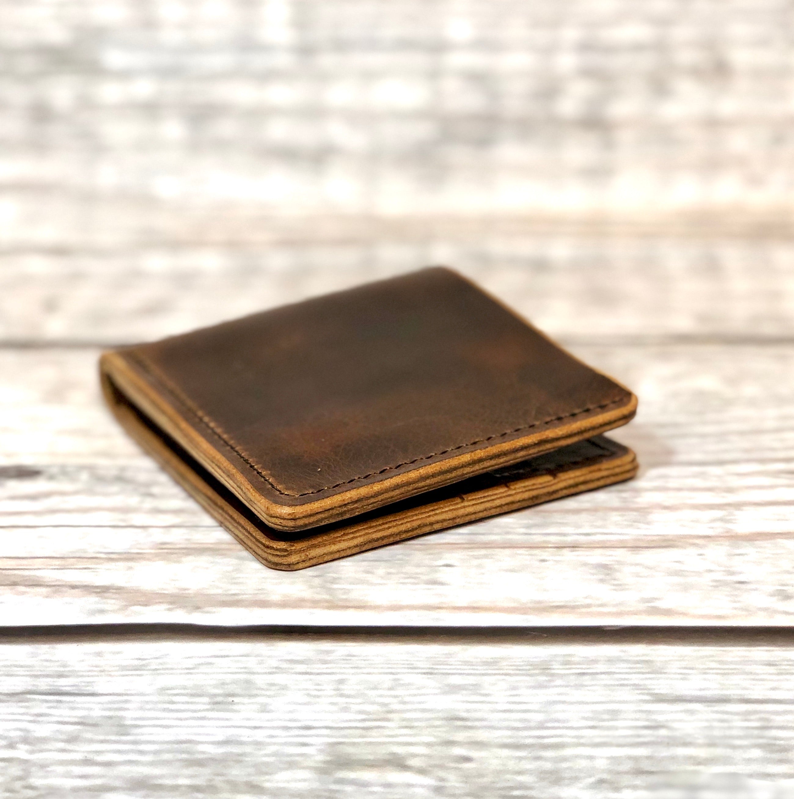 Bifold wallet